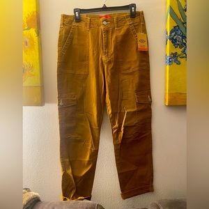 Dickies cargo pants- Size 11 ***NEW WITH TAGS***